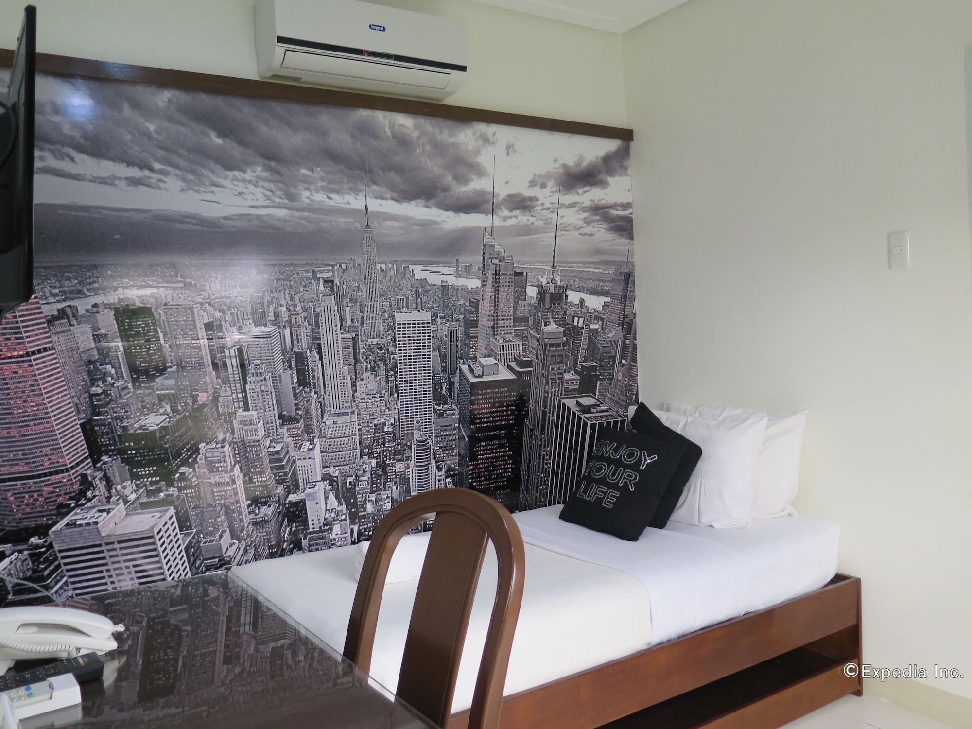 717 Cesar Place Hotel Tagbilaran City Luaran gambar