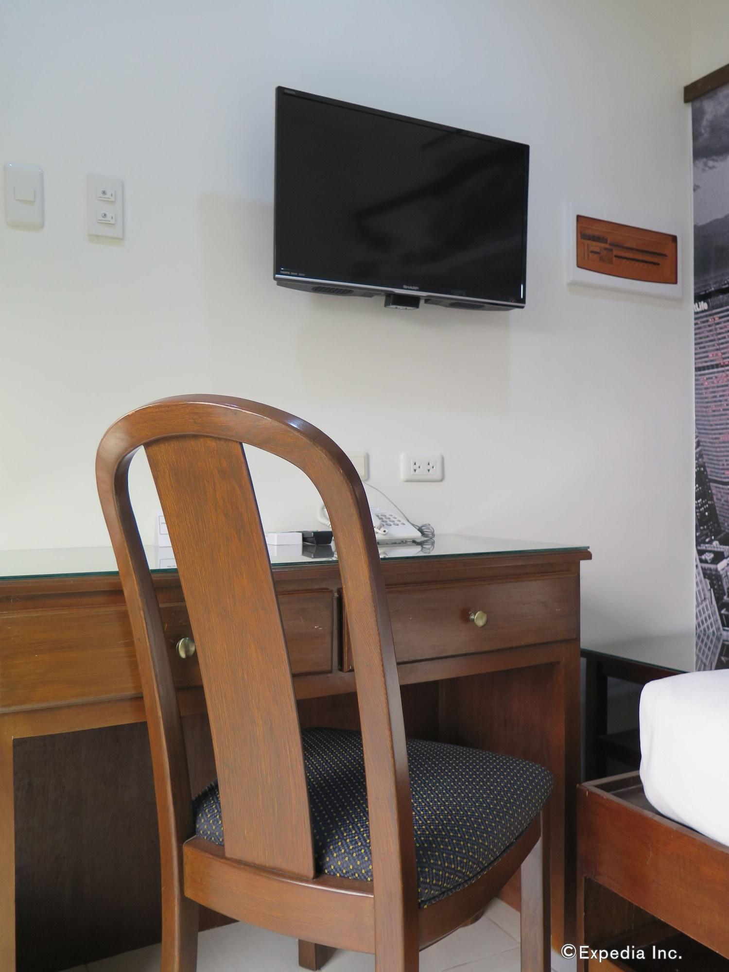 717 Cesar Place Hotel Tagbilaran City Luaran gambar
