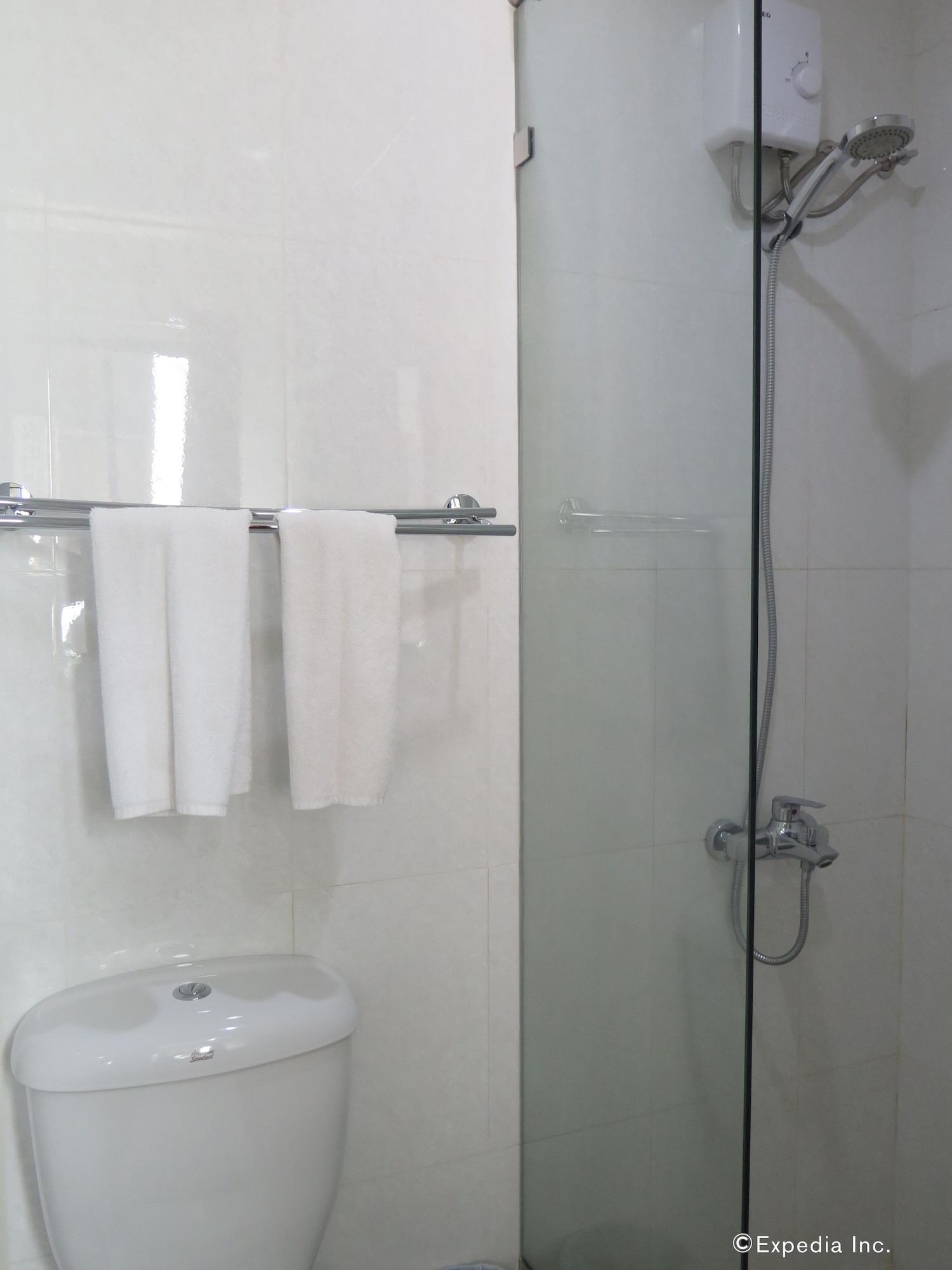 717 Cesar Place Hotel Tagbilaran City Luaran gambar