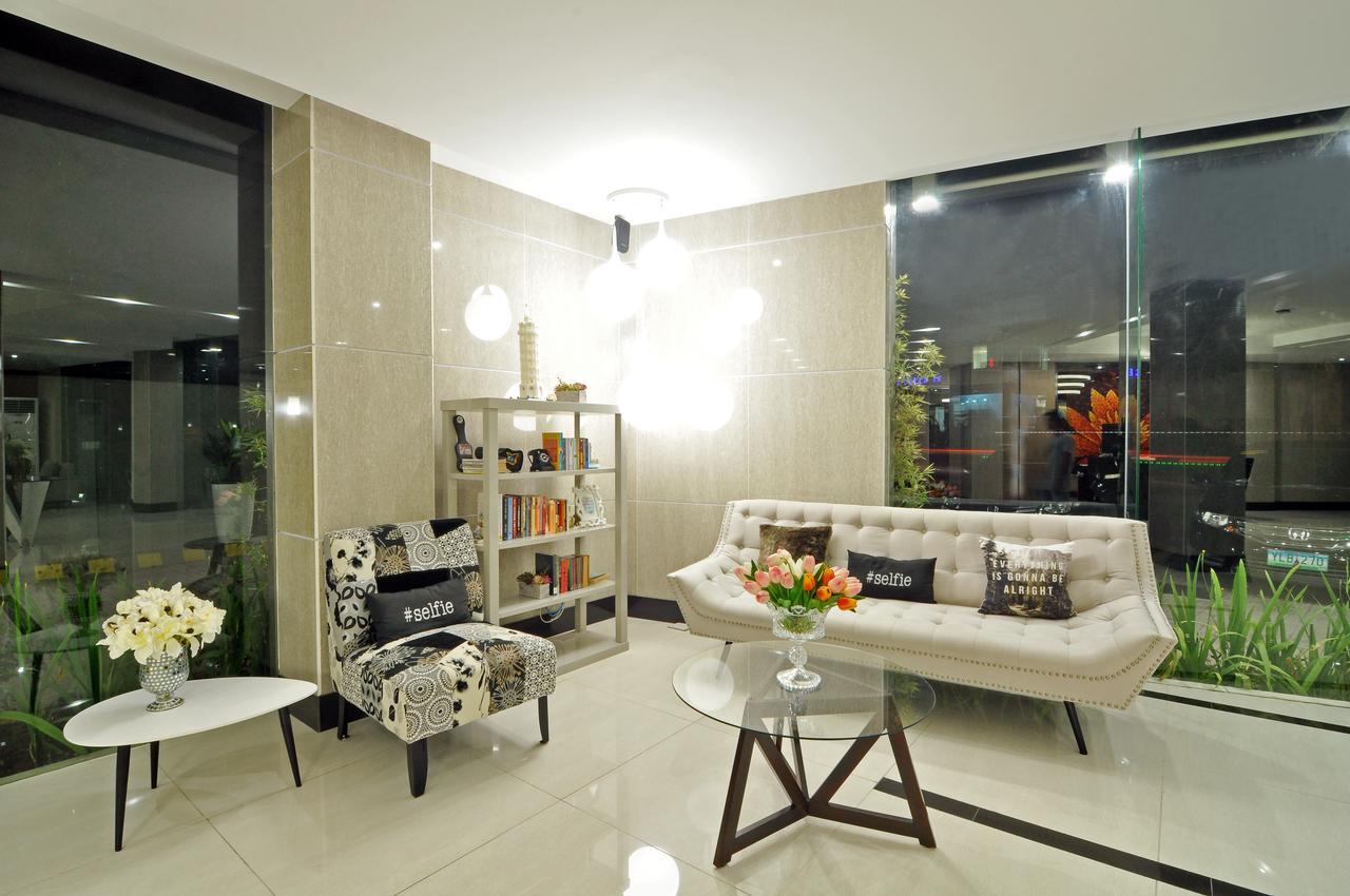 717 Cesar Place Hotel Tagbilaran City Luaran gambar