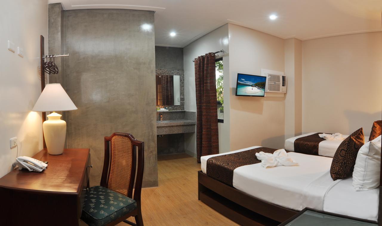 717 Cesar Place Hotel Tagbilaran City Luaran gambar